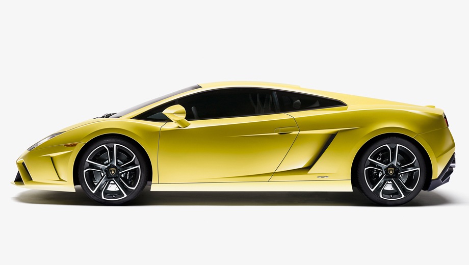 Lamborghini Gallardo Coupe. Выпускается с 2003 года. Две базовые комплектации. Цены от 11 280 000 до 12 636 000 руб.Двигатель от 5.2 до 6.5, бензиновый. Привод полный. КПП: роботизированная.