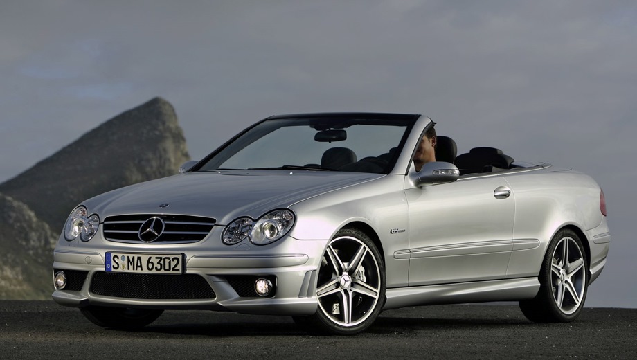 Mercedes-Benz CLK 63 AMG Cabriolet. Выпускается с 2002 года. Одна базовая комплектация. Цена 5 504 400 руб.Двигатель 6.2, бензиновый. Привод задний. КПП: автоматическая.