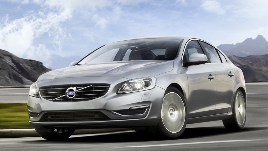 Volvo S60 (2010). Выпускается с 2010 года. Двенадцать базовых комплектаций. Цены от 1 899 000 до 3 025 000 руб.Двигатель от 1.5 до 2.0, бензиновый. Привод передний и полный. КПП: автоматическая.