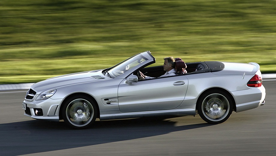 Mercedes-Benz SL 63 AMG (2001). Выпускается с 2001 года. Одна базовая комплектация. Цена 8 700 000 руб.Двигатель 6.2, бензиновый. Привод задний. КПП: автоматическая.