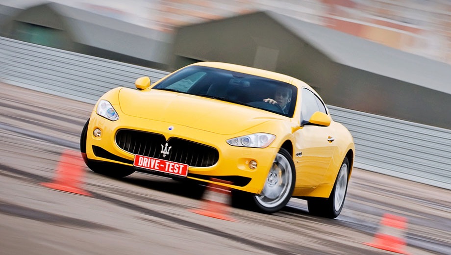 Maserati GranTurismo. Выпускается с 2007 года. Четыре базовые комплектации. Цены от 13 228 380 до 18 510 824 руб.Двигатель от 4.2 до 4.7, бензиновый. Привод задний. КПП: автоматическая и роботизированная.