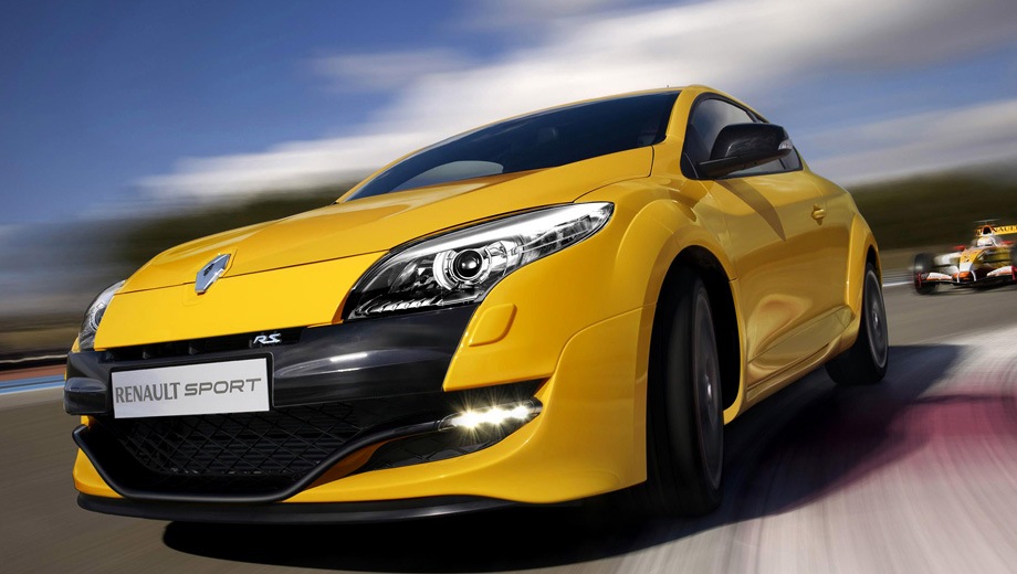 Renault Megane RS. Выпускается с 2009 года. Одна базовая комплектация. Цена 1 619 990 руб.Двигатель 2.0, бензиновый. Привод передний. КПП: механическая.
