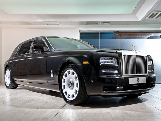 rolls royce 
