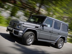 Mercedes-Benz G 65 AMG. Выпускается с 2012 года. Одна базовая комплектация. Цена 21 050 000 руб.Двигатель 6.0, бензиновый. Привод полный. КПП: автоматическая.