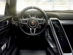 Porsche 918 Spyder. Выпускается с 2013 года. Две базовые комплектации. Цены от 88 305 004 до 96 411 284 руб.Двигатель 4.6, гибридный. Привод полный. КПП: роботизированная.