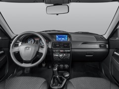 Lada Priora hatchback. Выпускается с 2008 года. Шесть базовых комплектаций. Цены от 443 000 до 534 100 руб.Двигатель 1.6, бензиновый. Привод передний. КПП: механическая и роботизированная.