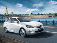 Hyundai Solaris (2011). Выпускается с 2011 года. Двенадцать базовых комплектаций. Цены от 623 900 до 861 400 руб.Двигатель от 1.4 до 1.6, бензиновый. Привод передний. КПП: механическая и автоматическая.