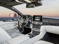 Mercedes-Benz CLS Shooting Brake. Выпускается с 2012 года. Две базовые комплектации. Цены от 3 640 000 до 4 080 000 руб.Двигатель от 2.1 до 3.0, дизельный и бензиновый. Привод полный. КПП: автоматическая.