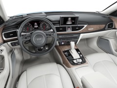 Audi A6 (2011). Выпускается с 2011 года. Семнадцать базовых комплектаций. Цены от 2 660 000 до 4 374 000 руб.Двигатель от 1.8 до 3.0, бензиновый и дизельный. Привод передний и полный. КПП: механическая и роботизированная.