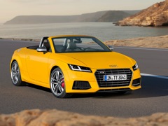 Audi TTS Roadster. Выпускается с 2014 года. Две базовые комплектации. Цены от 3 545 000 до 3 615 000 руб.Двигатель 2.0, бензиновый. Привод полный. КПП: механическая и роботизированная.