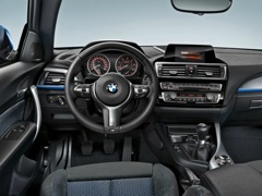 BMW M140i. Выпускается с 2012 года. Две базовые комплектации. Цены от 2 460 000 до 2 660 000 руб.Двигатель 3.0, бензиновый. Привод задний и полный. КПП: автоматическая.