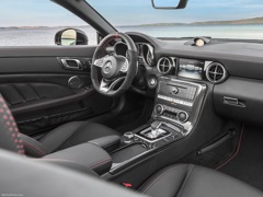 Mercedes-Benz SLC AMG 43. Выпускается с 2015 года. Одна базовая комплектация. Цена 4 790 000 руб.Двигатель 3.0, бензиновый. Привод задний. КПП: автоматическая.