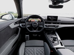 Audi S5. Выпускается с 2016 года. Одна базовая комплектация. Цена 4 600 000 руб.Двигатель 3.0, бензиновый. Привод полный. КПП: автоматическая.