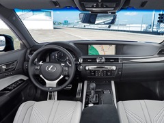 Lexus GS F. Выпускается с 2015 года. Одна базовая комплектация. Цена 6 445 000 руб.Двигатель 5.0, бензиновый. Привод задний. КПП: автоматическая.