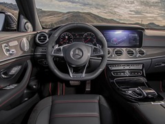 Mercedes-Benz E 43 AMG. Выпускается с 2016 года. Одна базовая комплектация. Цена 5 200 000 руб.Двигатель 3.0, бензиновый. Привод полный. КПП: автоматическая.