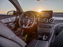 Mercedes-Benz GLC 43 AMG Coupe. Выпускается с 2016 года. Одна базовая комплектация. Цена 5 220 000 руб.Двигатель 3.0, бензиновый. Привод полный. КПП: автоматическая.