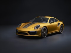 Porsche 911 Turbo Coupe (2013). Выпускается с 2013 года. Три базовые комплектации. Цены от 11 947 000 до 17 188 000 руб.Двигатель 3.8, бензиновый. Привод полный. КПП: роботизированная.