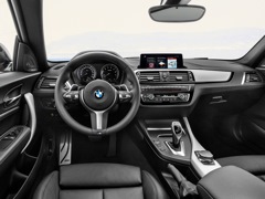 BMW 2 Series. Выпускается с 2013 года. Три базовые комплектации. Цены от 2 180 000 до 3 380 000 руб.Двигатель от 1.5 до 3.0, бензиновый. Привод задний и полный. КПП: механическая и автоматическая.