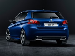 Peugeot 308. Выпускается с 2017 года. Три базовые комплектации. Цены от 1 399 000 до 1 609 000 руб.Двигатель 1.6, бензиновый. Привод передний. КПП: автоматическая.