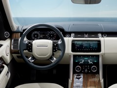 Land Rover Range Rover. Выпускается с 2017 года. Тридцать одна базовая комплектация. Цены от 7 552 000 до 14 605 000 руб.Двигатель от 2.0 до 5.0, дизельный, бензиновый и гибридный. Привод полный. КПП: автоматическая.