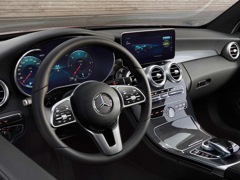 Mercedes-Benz C Coupe. Выпускается с 2018 года. Одна базовая комплектация. Цена 4 140 000 руб.Двигатель 1.5, бензиновый. Привод полный. КПП: автоматическая.