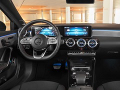 Mercedes-Benz A Sedan. Выпускается с 2018 года. Две базовые комплектации. Цены от 2 490 000 до 2 572 000 руб.Двигатель 1.3, бензиновый. Привод передний. КПП: роботизированная.