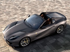 Ferrari 812 GTS. Выпускается с 2019 года. Одна базовая комплектация. Цена 27 000 000 руб.Двигатель 6.5, бензиновый. Привод задний. КПП: роботизированная.