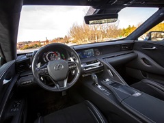 Lexus LC 500. Выпускается с 2017 года. Одна базовая комплектация. Цена 9 704 000 руб.Двигатель 5.0, бензиновый. Привод задний. КПП: автоматическая.
