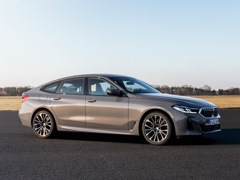 BMW 6 GT. Выпускается с 2020 года. Четыре базовые комплектации. Цены от 4 990 000 до 6 150 000 руб.Двигатель от 2.0 до 3.0, бензиновый и дизельный. Привод задний и полный. КПП: автоматическая.