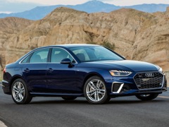 Audi A4. Выпускается с 2019 года. Двенадцать базовых комплектаций. Цены от 2 970 000 до 4 002 000 руб.Двигатель 2.0, бензиновый. Привод передний и полный. КПП: роботизированная.