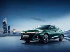 Chery Arrizo 8. Выпускается с 2022 года. Три базовые комплектации. Цены от 2 900 000 до 3 330 000 руб.Двигатель 1.6, бензиновый. Привод передний. КПП: роботизированная.