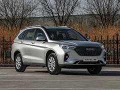 Haval M6. Выпускается с 2021 года. Две базовые комплектации. Цены от 2 279 000 до 2 399 000 руб.Двигатель 1.5, бензиновый. Привод передний. КПП: механическая и роботизированная.