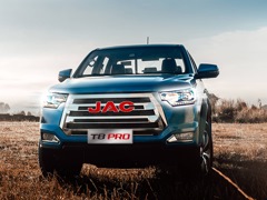 JAC T8 Pro. Выпускается с 2020 года. Одна базовая комплектация. Цена 3 279 000 руб.Двигатель 2.4, бензиновый. Привод полный. КПП: механическая.