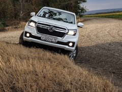 Dongfeng DF6. Выпускается с 2022 года. Три базовые комплектации. Цены от 3 299 000 до 3 799 000 руб.Двигатель от 2.3 до 2.5, дизельный. Привод полный. КПП: механическая и автоматическая.