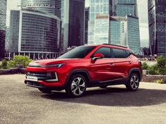 Москвич 3. Выпускается с 2022 года. Три базовые комплектации. Цены от 1 765 000 до 1 997 000 руб.Двигатель 1.5, бензиновый. Привод передний. КПП: механическая и вариатор.