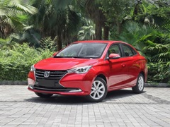 Changan Alsvin. Выпускается с 2018 года. Две базовые комплектации. Цены от 1 850 000 до 1 899 900 руб.Двигатель 1.5, бензиновый. Привод передний. КПП: роботизированная.