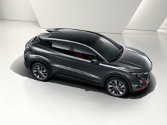 Changan UNI-T. Выпускается с 2020 года. Две базовые комплектации. Цены от 3 069 900 до 3 169 900 руб.Двигатель 1.5, бензиновый. Привод передний. КПП: роботизированная.