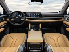 Changan Hunter Plus. Выпускается с 2023 года. Одна базовая комплектация. Цена 3 739 900 руб.Двигатель 2.0, бензиновый. Привод полный. КПП: автоматическая.