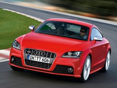 Audi TTS Coupe. Выпускается с 2006 года. Две базовые комплектации. Цены от 2 470 000 до 2 540 000 руб.Двигатель 2.0, бензиновый. Привод полный. КПП: механическая и роботизированная.