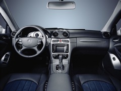 Mercedes-Benz CLK 63 AMG Coupe. Выпускается с 2002 года. Одна базовая комплектация. Цена 4 070 000 руб.Двигатель 6.2, бензиновый. Привод задний. КПП: автоматическая.