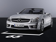 Mercedes-Benz SL 65 AMG (2001). Выпускается с 2001 года. Одна базовая комплектация. Цена 12 850 000 руб.Двигатель 6.0, бензиновый. Привод задний. КПП: автоматическая.