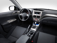 Subaru Impreza Sedan (2007). Выпускается с 2007 года. Шесть базовых комплектаций. Цены от 738 240 до 1 446 400 руб.Двигатель от 1.5 до 2.5, бензиновый. Привод полный. КПП: механическая и автоматическая.