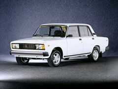 Lada 2105. Выпускается с 1980 года. Одна базовая комплектация. Цена 178 000 руб.Двигатель 1.6, бензиновый. Привод задний. КПП: механическая.