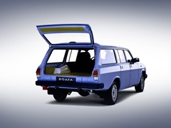 ГАЗ Волга 310221. Выпускается с 1986 года. Одна базовая комплектация. Цена 306 100 руб.Двигатель 2.4, бензиновый. Привод задний. КПП: механическая.