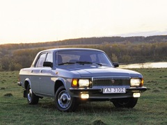 ГАЗ Волга 3102. Выпускается с 1982 года. Две базовые комплектации. Цены от 373 200 до 390 300 руб.Двигатель 2.4, бензиновый. Привод задний. КПП: механическая.