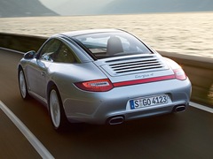 Porsche 911 Targa (997). Выпускается с 2004 года. Две базовые комплектации. Цены от 5 522 000 до 6 198 000 руб.Двигатель от 3.6 до 3.8, бензиновый. Привод полный. КПП: механическая.