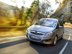 Opel Zafira. Выпускается с 2005 года. Две базовые комплектации. Цена пока неизвестна.Двигатель 1.8, бензиновый. Привод передний. КПП: роботизированная и механическая.