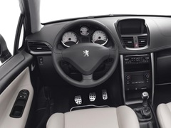 Peugeot 207 CC. Выпускается с 2007 года. Три базовые комплектации. Цены от 820 000 до 903 000 руб.Двигатель 1.6, бензиновый. Привод передний. КПП: механическая и автоматическая.