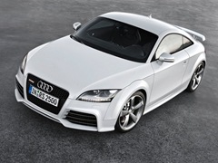 Audi TT RS Coupe (2009). Выпускается с 2009 года. Две базовые комплектации. Цены от 2 815 000 до 2 885 000 руб.Двигатель 2.5, бензиновый. Привод полный. КПП: механическая и роботизированная.