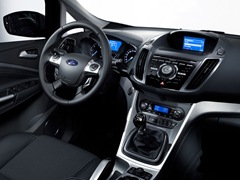 Ford Grand C-Max. Выпускается с 2009 года. Семь базовых комплектаций. Цены от 826 000 до 1 142 000 руб.Двигатель от 1.6 до 2.0, бензиновый и дизельный. Привод передний. КПП: механическая и автоматическая.